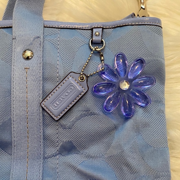 Coach Light Blue Daisy Bag - Picture 3 of 7
